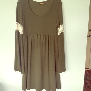 Tunic/Dress with Lace Detail